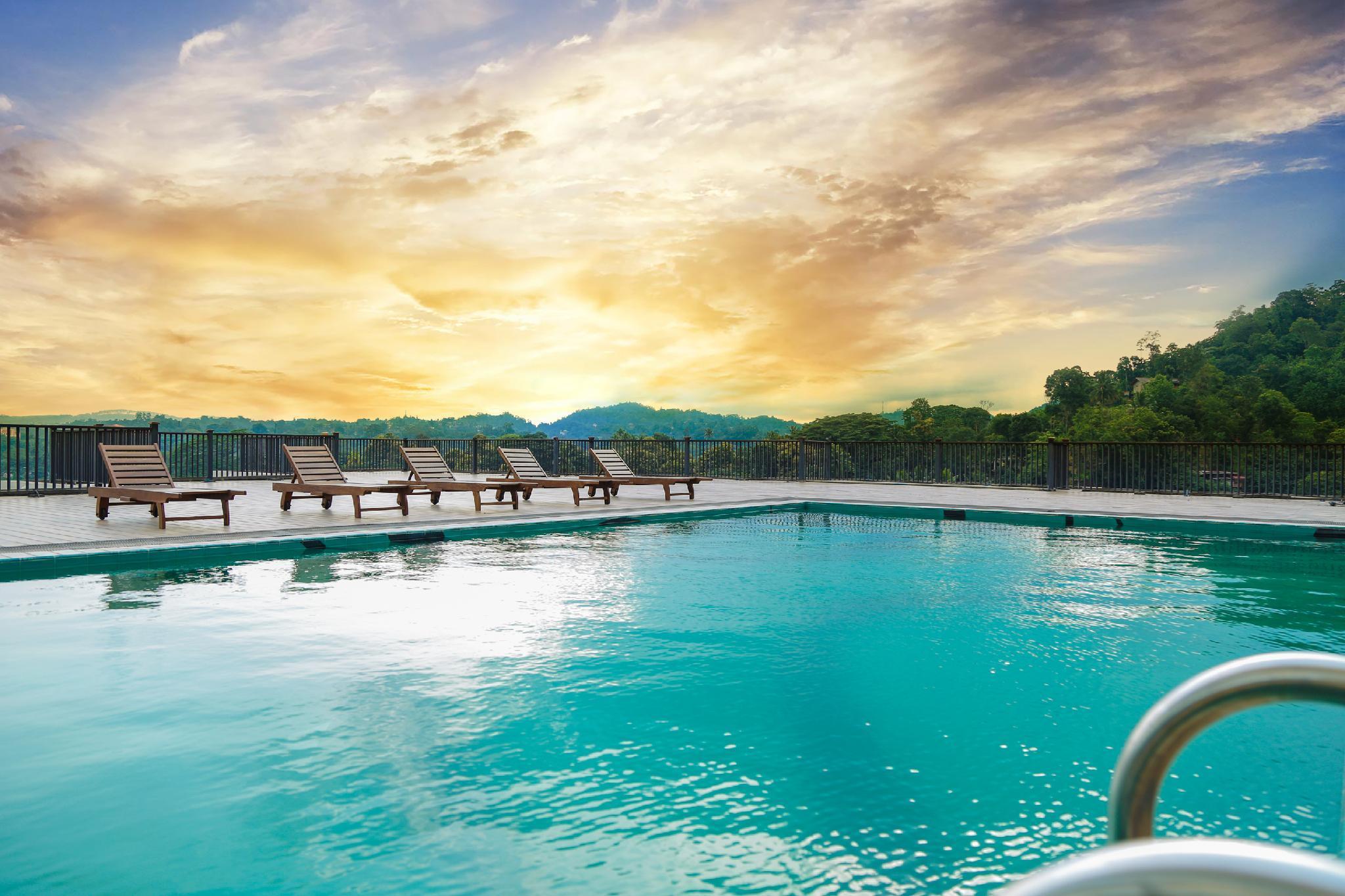 Hotel Oak Ray Regency Kandy Exterior foto