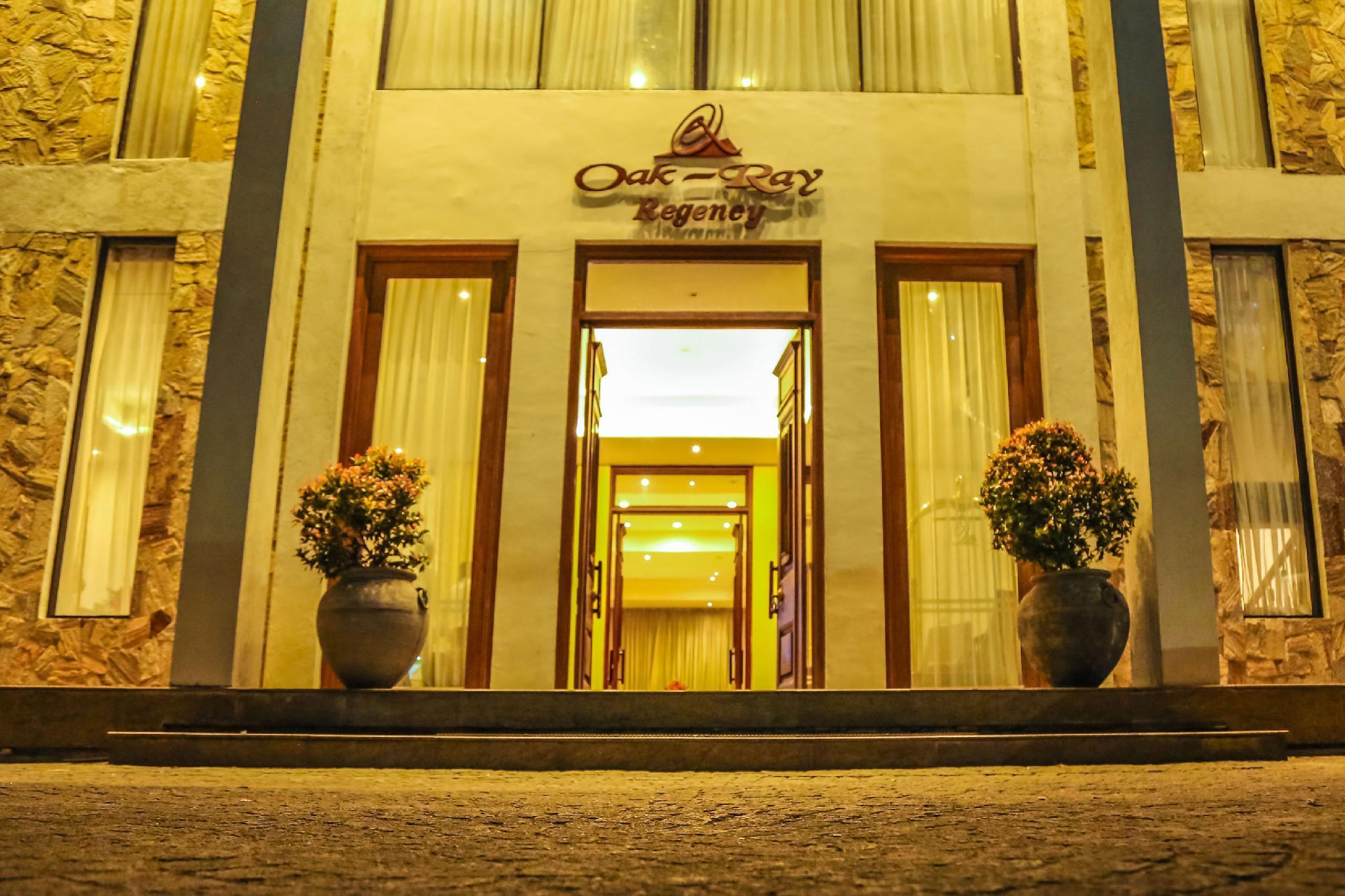 Hotel Oak Ray Regency Kandy Exterior foto