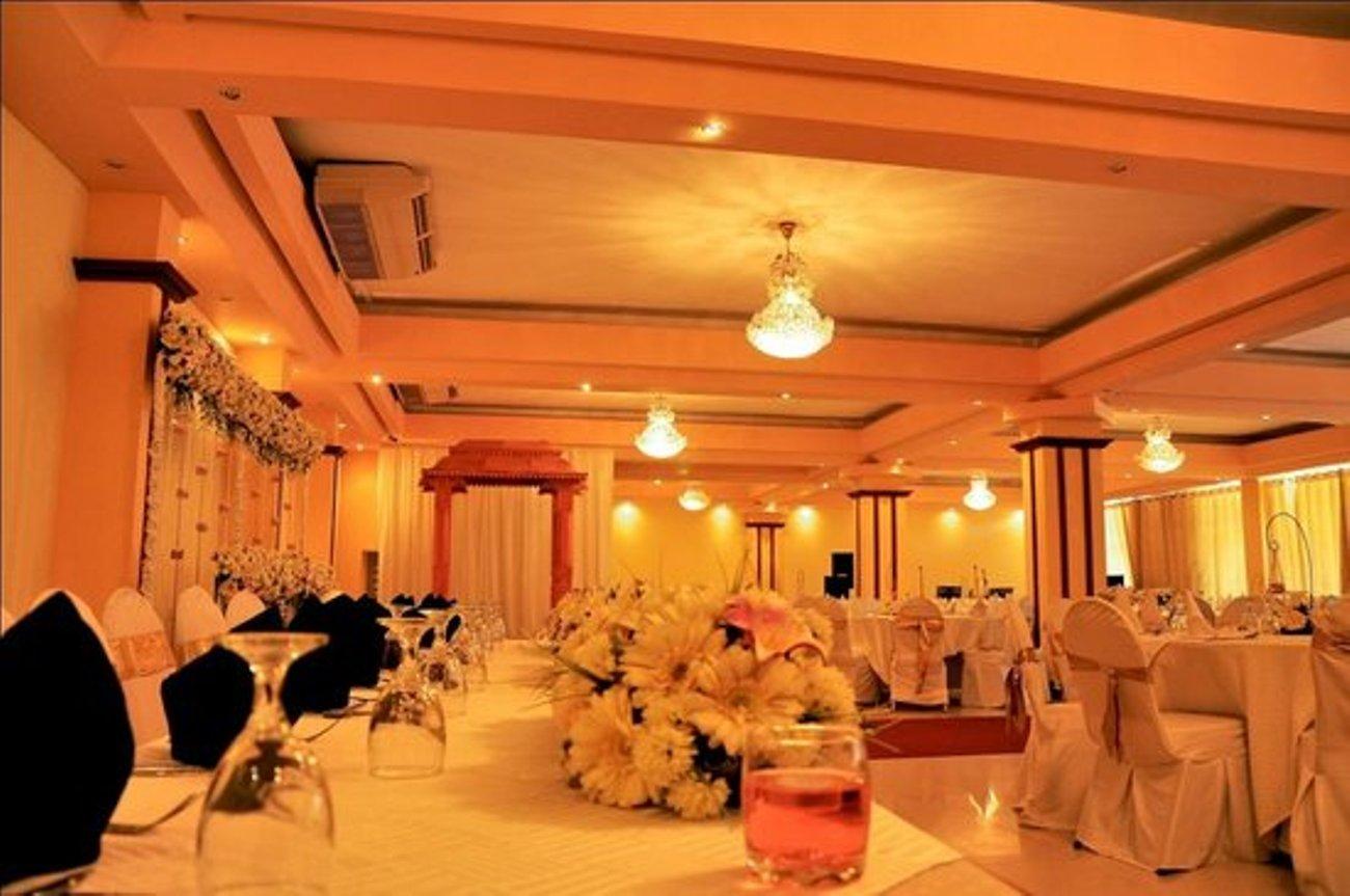 Hotel Oak Ray Regency Kandy Exterior foto